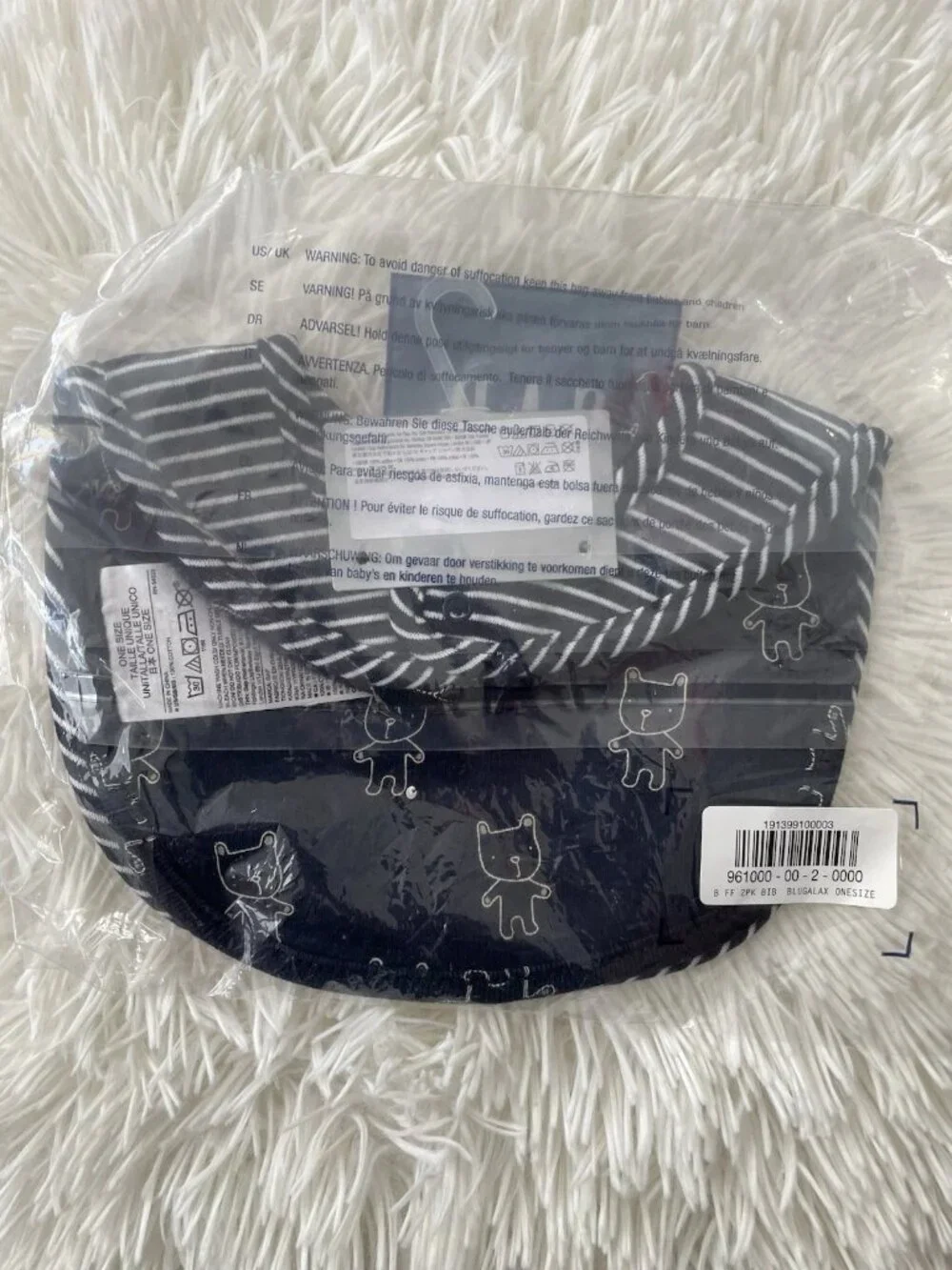 SALE! NWT GAP Baby Bibs (Blue Stripe + Solid Blue with Bears)